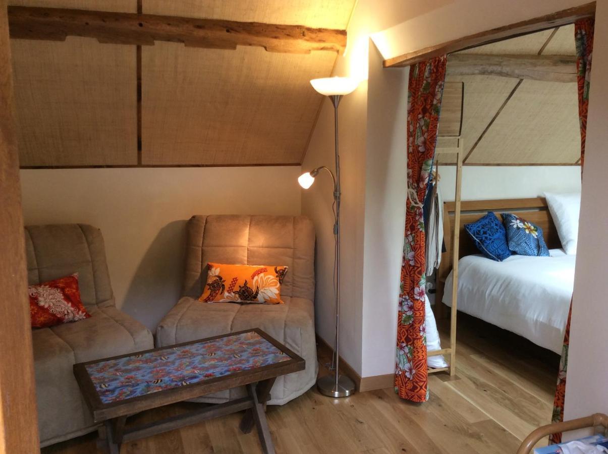 L'Orme Des Voyageurs Bed & Breakfast Boutigny ภายนอก รูปภาพ