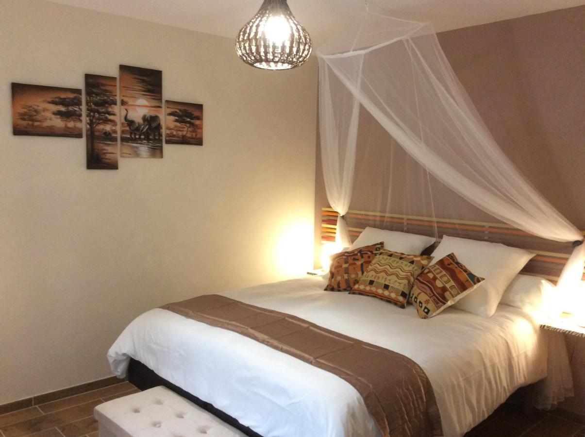 L'Orme Des Voyageurs Bed & Breakfast Boutigny ภายนอก รูปภาพ