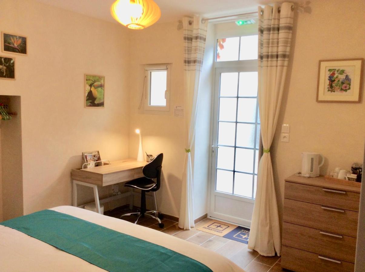 L'Orme Des Voyageurs Bed & Breakfast Boutigny ภายนอก รูปภาพ
